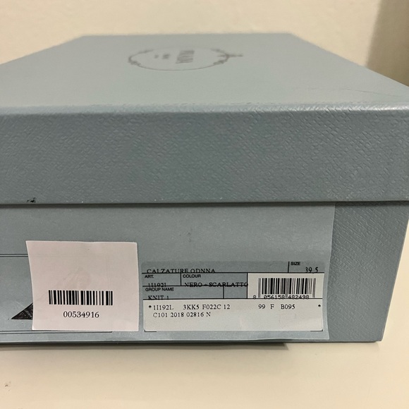 Prada heels - Picture 2 of 7